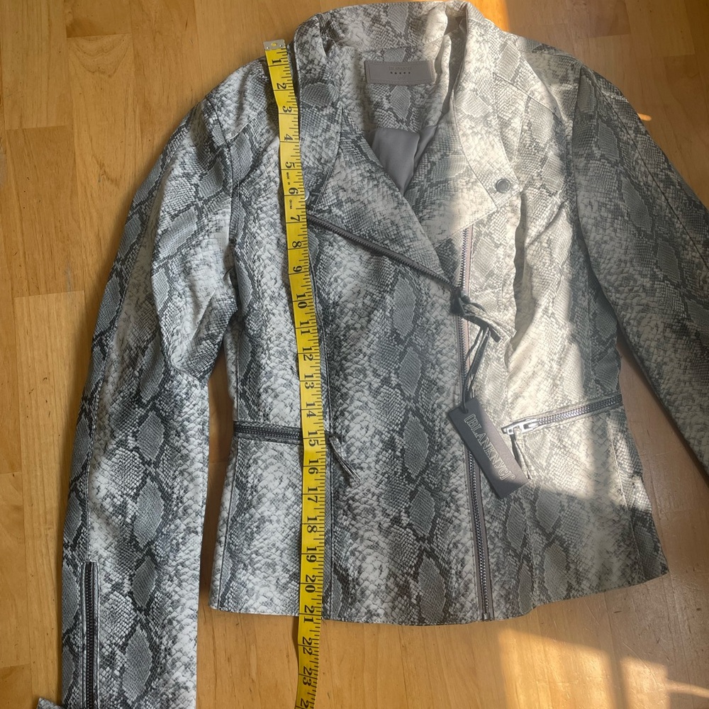 Blank NYC Faux Snake Skin Motor Jacket Grey White Women’s XS - Picture 9 of 12